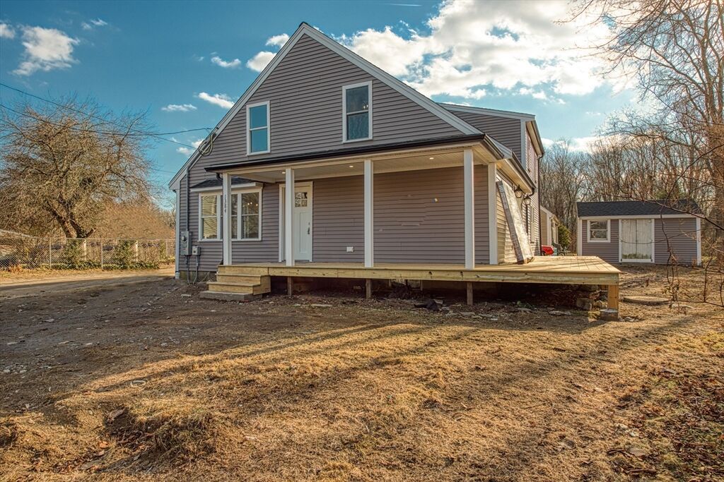 Property Photo:  1384 Cohannet Street  MA 02780 