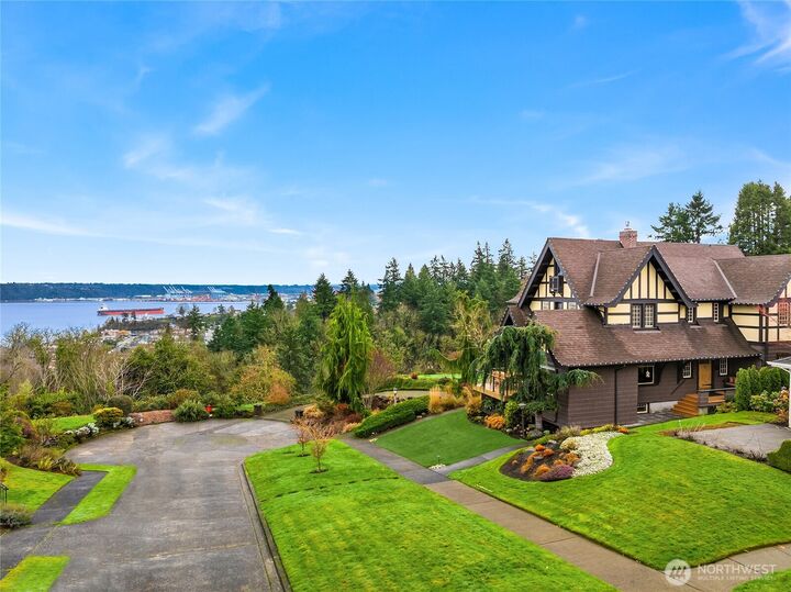 Property Photo:  2910 N 28th Street  WA 98407 