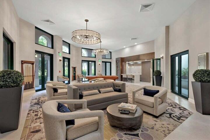 Property Photo:  120 SE 5th Avenue E 127  FL 33432 