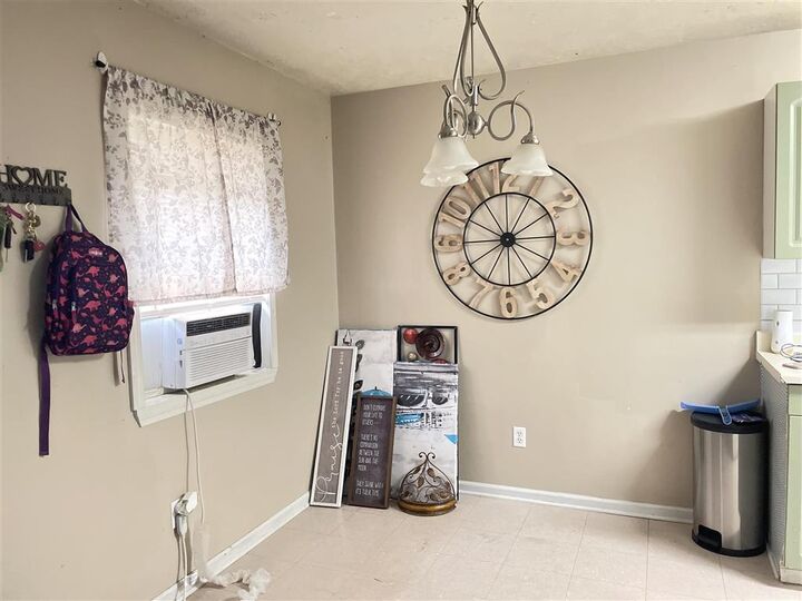 Property Photo: 1109 E School Street E LA 70607