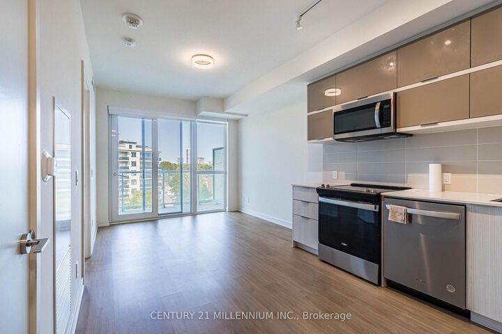 Property Photo:  10 Deerlick Court 606  ON M3A 0A7 