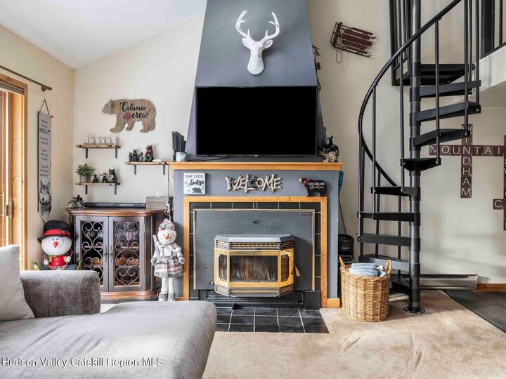 Property Photo:  76 Loo Bridge  NY 12496 