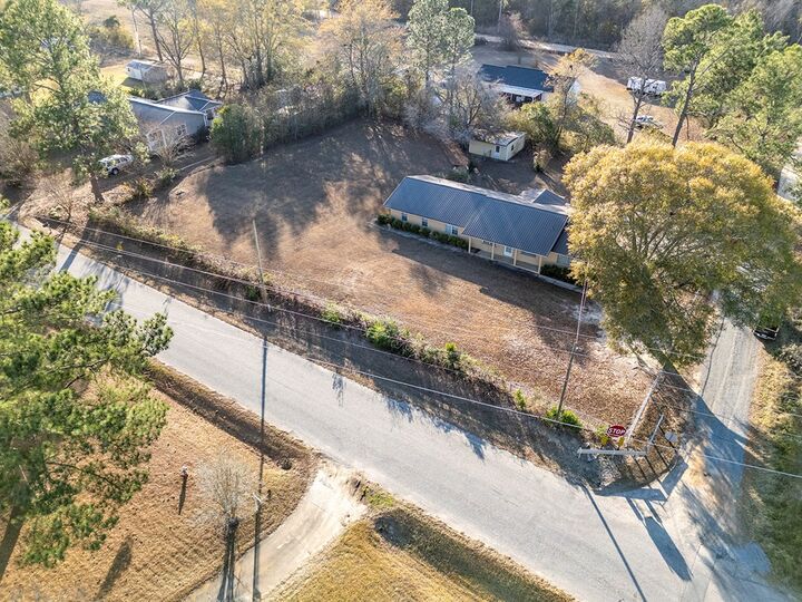 Property Photo:  357 Old Mail Road  GA 31791 