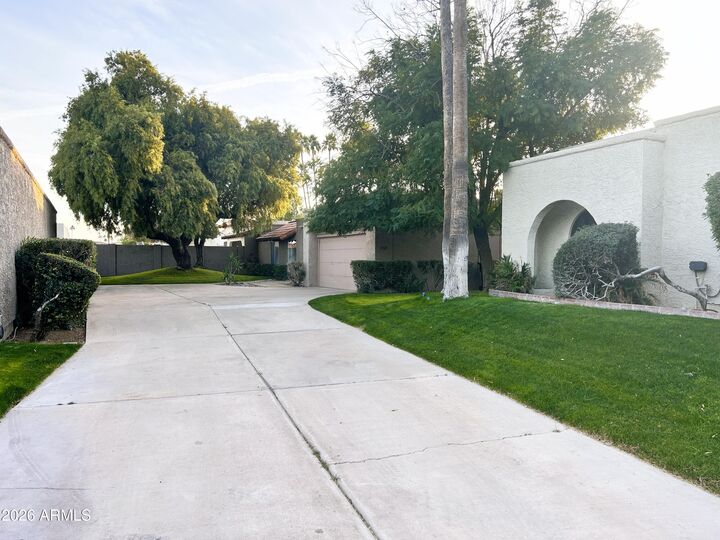 Property Photo:  7207 E Solano Drive  AZ 85250 