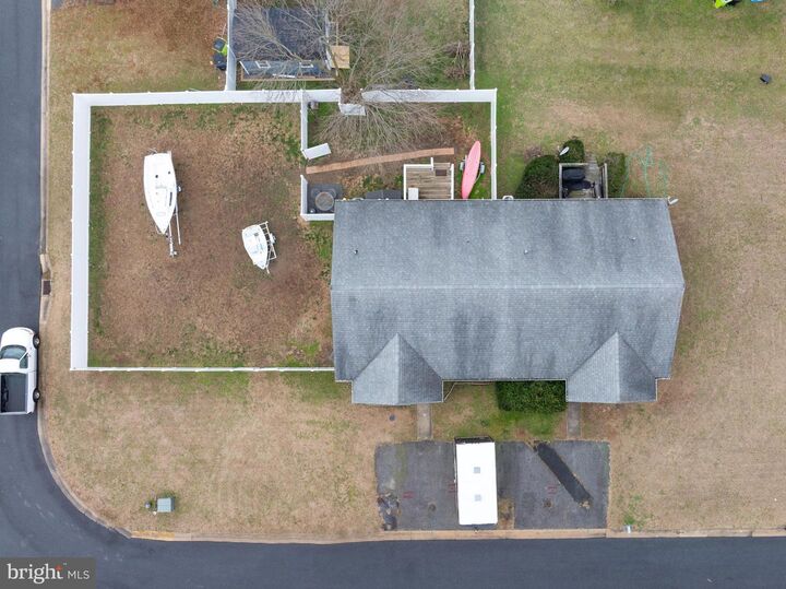 Property Photo:  308 S Spinnaker Lane  DE 19968 