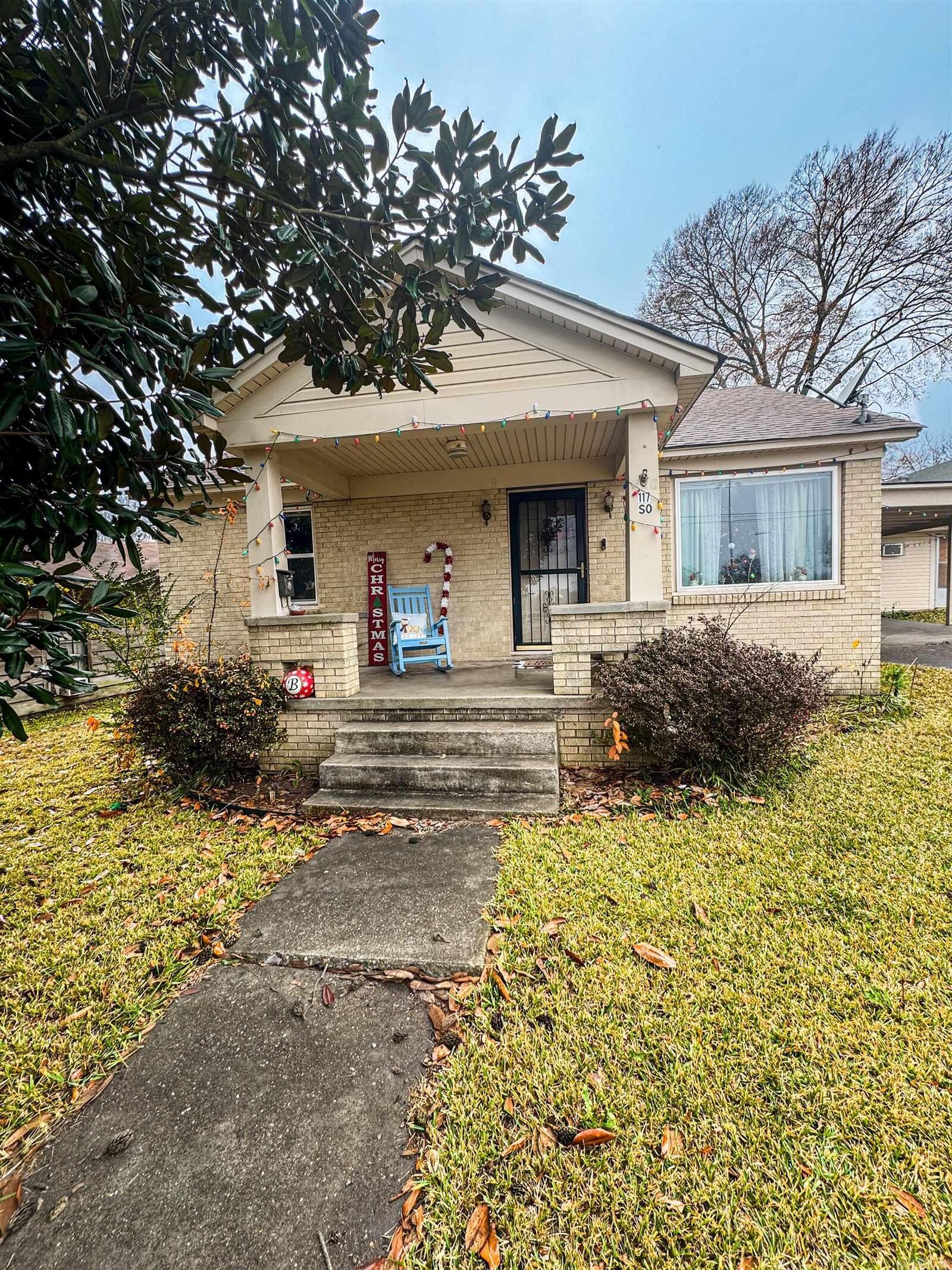 Property Photo:  117 S Fourth Street  AR 72015 