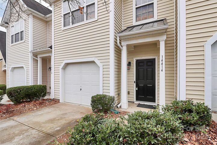 Property Photo:  14414 Tigress Court  NC 28273 