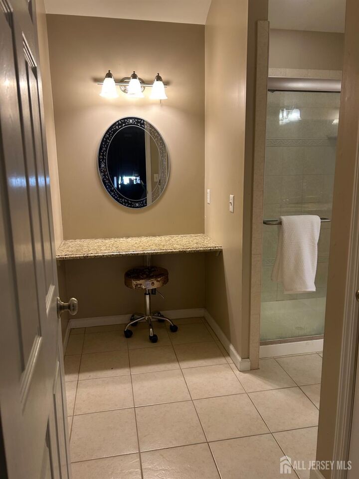 Property Photo:  150 Montrose Avenue  NJ 07080 