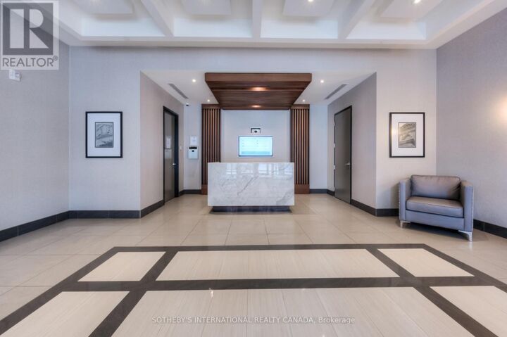 Property Photo:  150 Main Street 415  ON L8P 1H8 