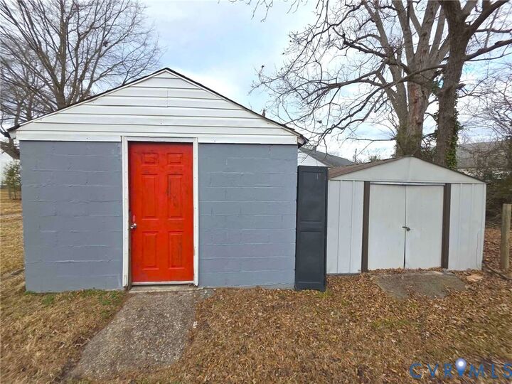 Property Photo:  402 Stuart Avenue  VA 23834 