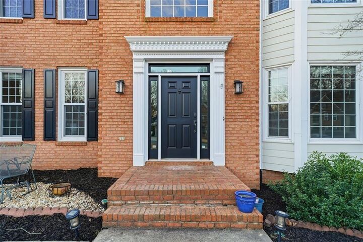 Property Photo: 4950 Red Robin Ridge GA 30022