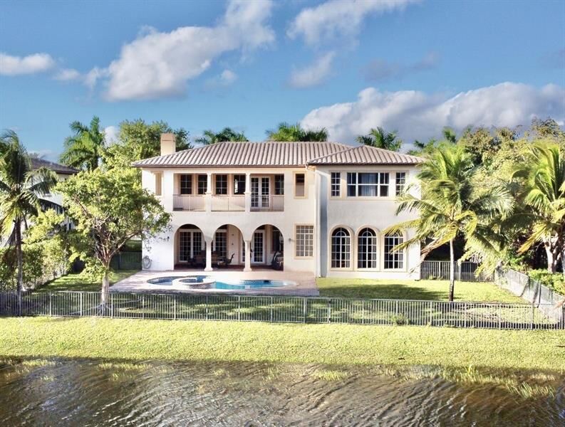 Property Photo:  11144 NW 77th Place Place  FL 33076 