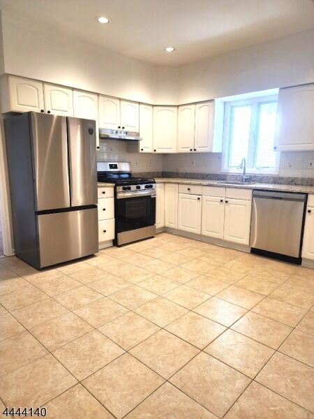 Property Photo:  40 West St  NJ 07940 