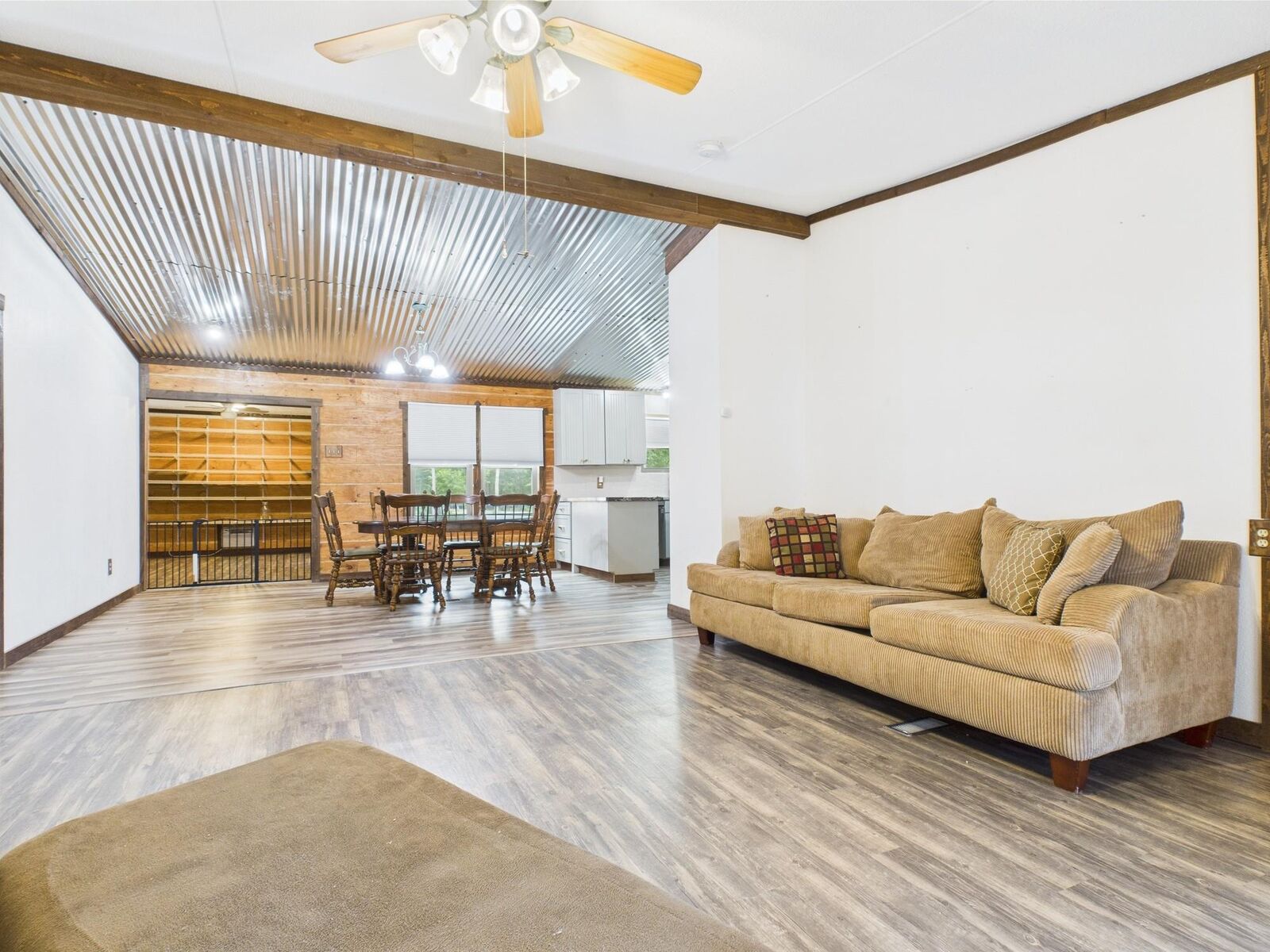Property Photo: 11 Mockingbird Road TX 77358