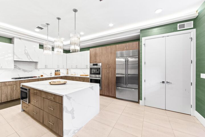 Property Photo:  606 Undercliff Ave  NJ 07020 