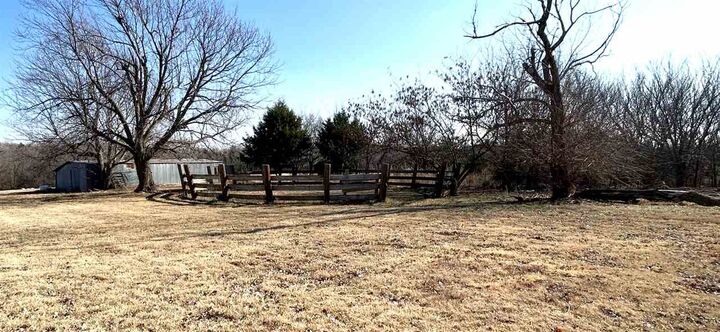 Property Photo:  123 NE Shelly Dr.  OK 73541 