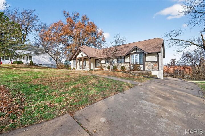 Property Photo:  159 Cedar Mill Court  MO 63304 