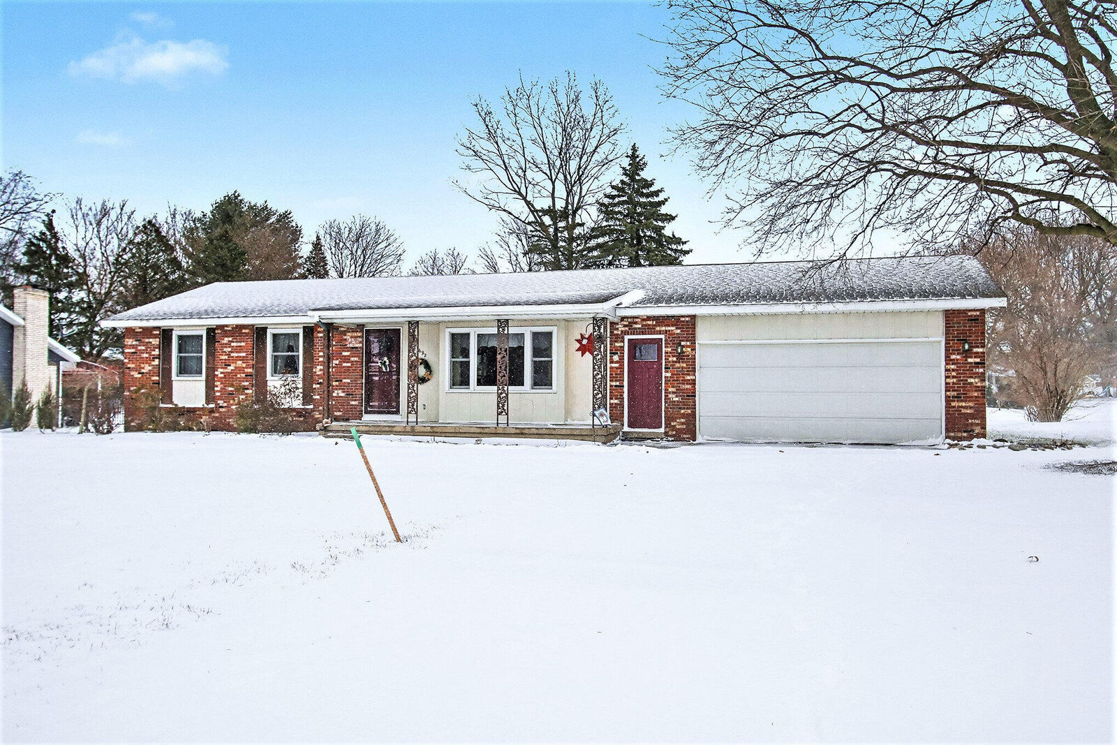 Property Photo: 7692 Cardinal Drive MI 49428