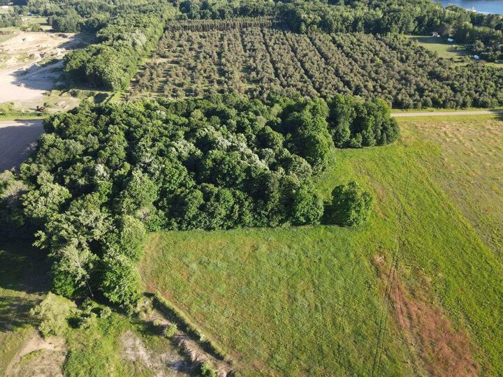 Property Photo:  4550 W Waterwheel Road  MI 48886 