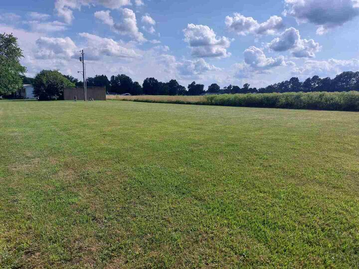 Property Photo:  1701 Triangle Street  IL 62864 