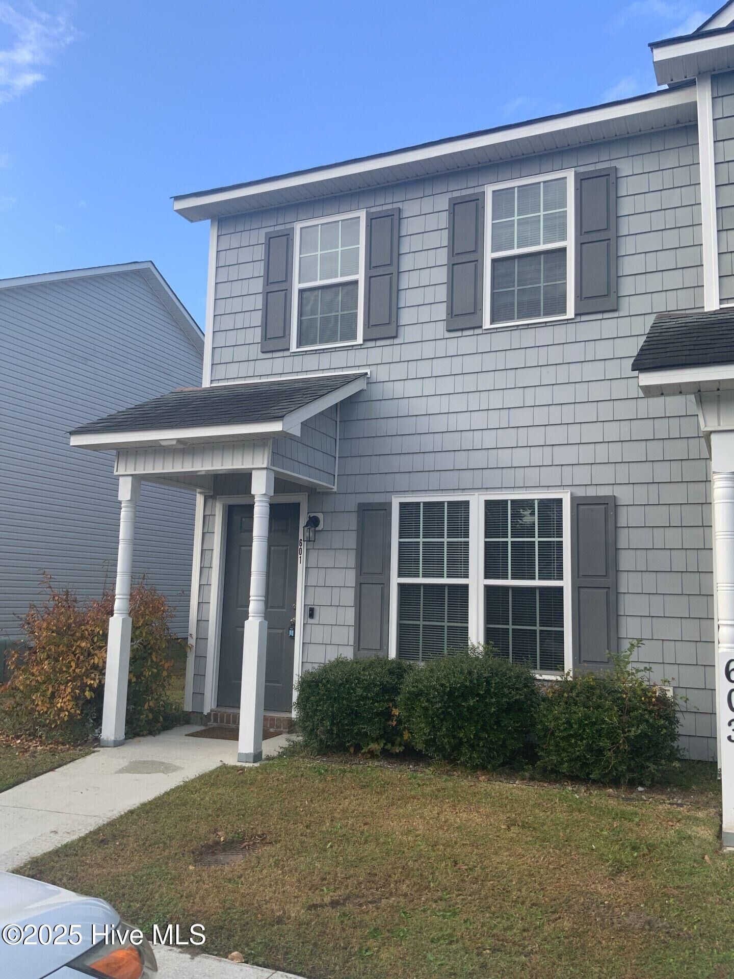 Property Photo:  27 E Doris Avenue 601  NC 28540 