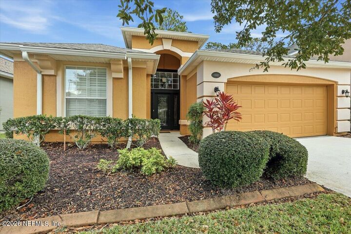 Property Photo: 1332 Fairway Village Drive FL 32003