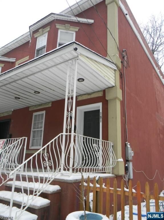 Property Photo:  181 10th Street 1  NJ 07107 