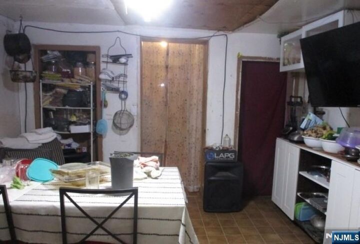 Property Photo:  197 Fairmount Avenue  NJ 07103 