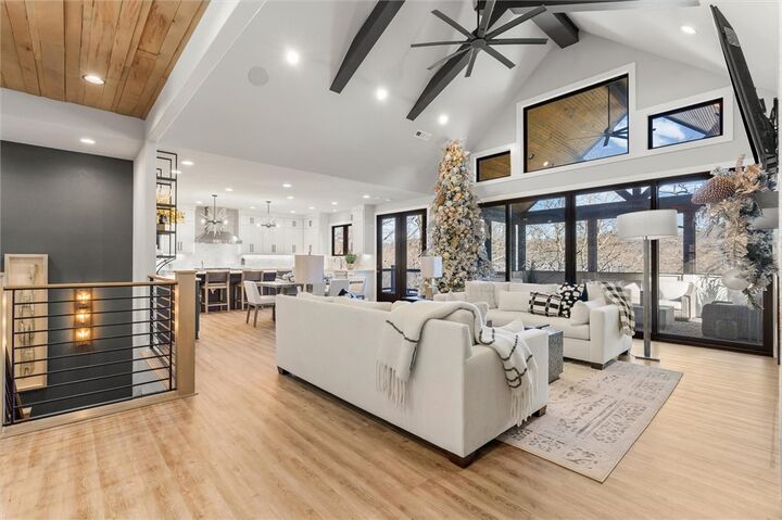 Property Photo: 497 Honey Creek Road AR 72631