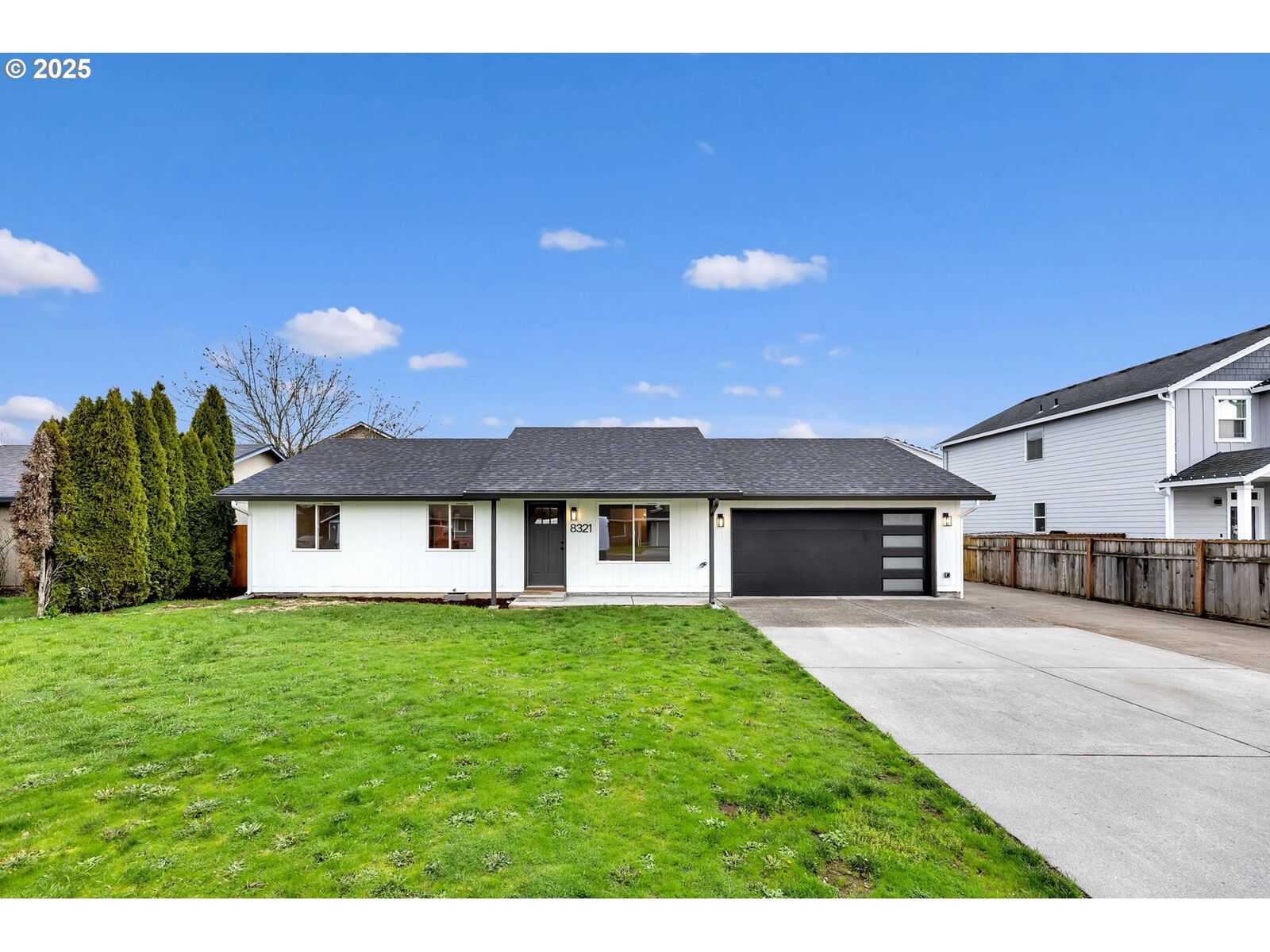 Property Photo: 8321 NE 157th Ave WA 98682