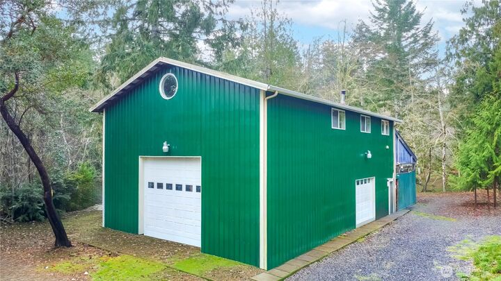 Property Photo:  3910 E Harstine Island Road S  WA 98584 