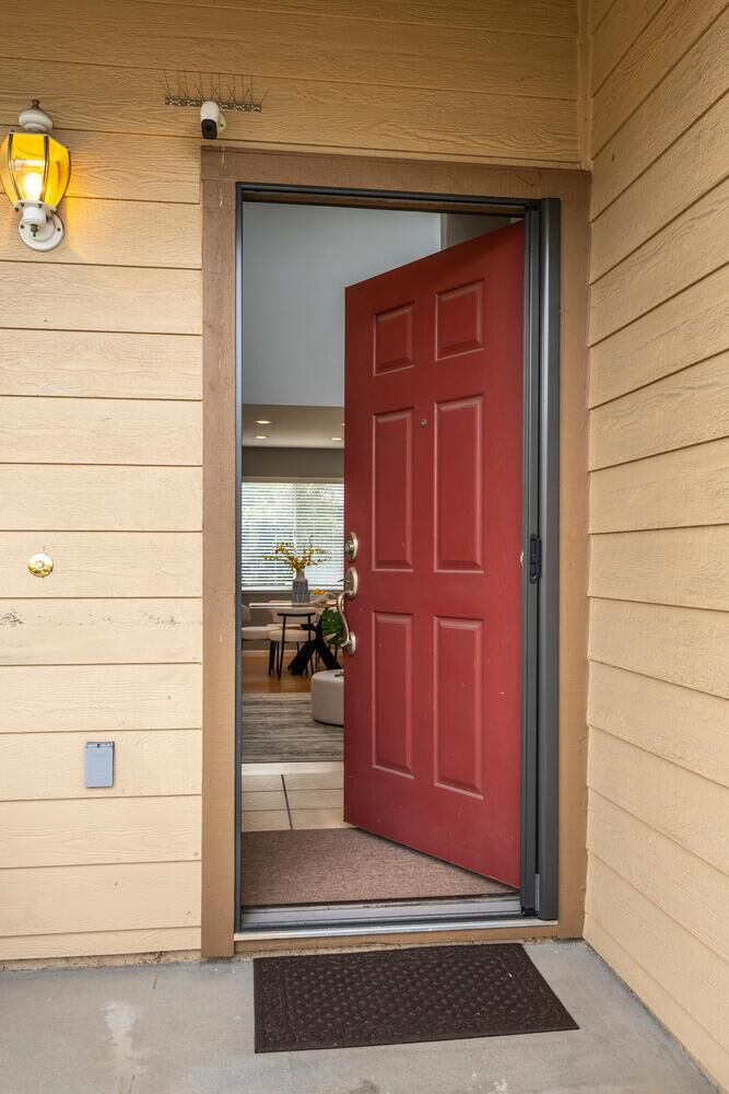 Property Photo: 865 Windsor Hills Circle CA 95123