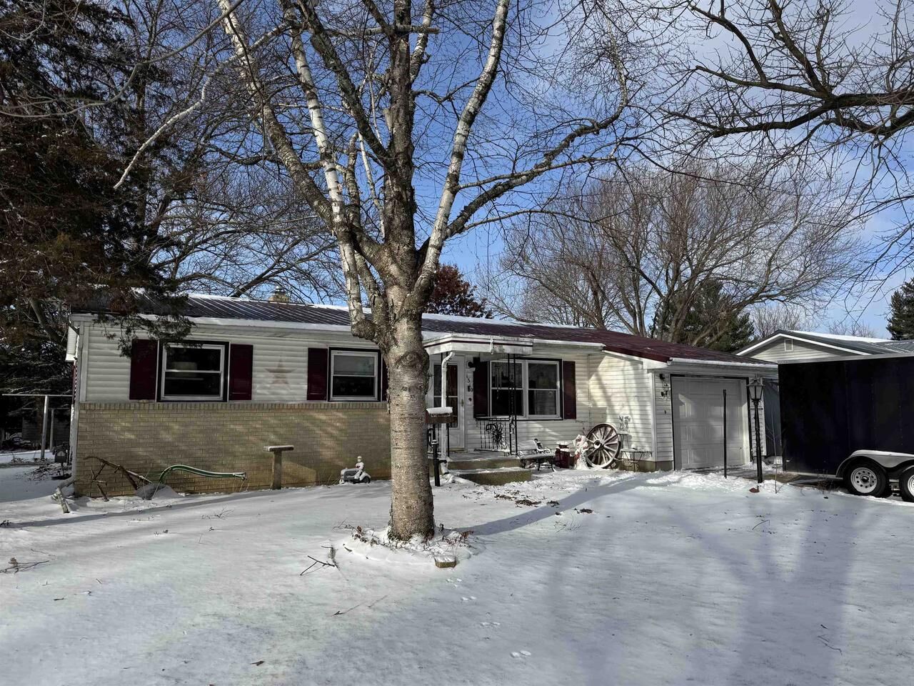 Property Photo: 1310 Monterey Lane WI 53546