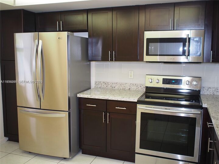 Property Photo:  16171 Blatt Blvd 408  FL 33326 