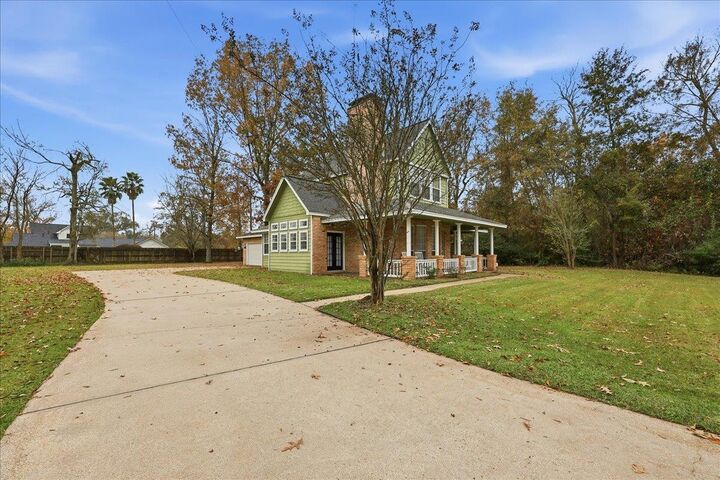 Property Photo:  805 Hickory Trails  TX 77632 