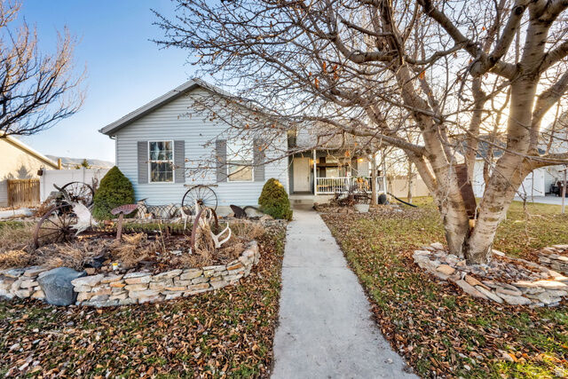 Property Photo:  2126 E Autumn St  UT 84005 