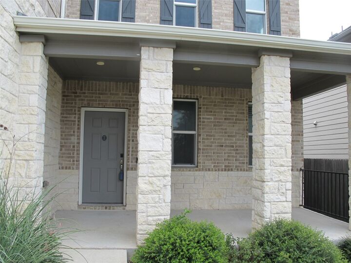 Property Photo: 7820 Big Wind Way TX 78724