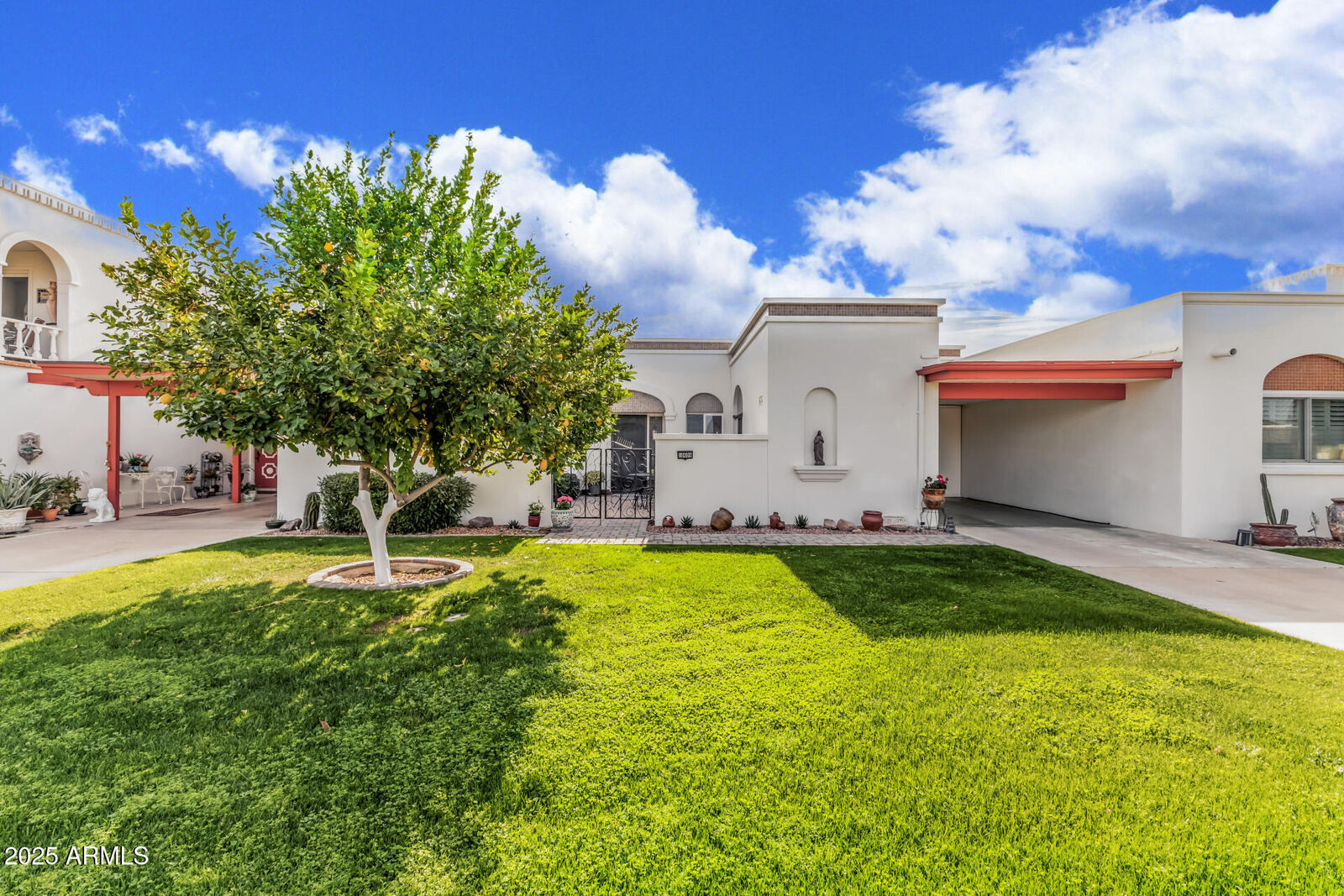 Property Photo: 10609 W Audrey Drive AZ 85351