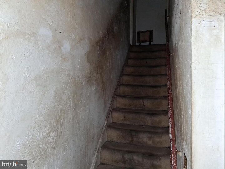 Property Photo:  4035 Cedardale Road  MD 21215 