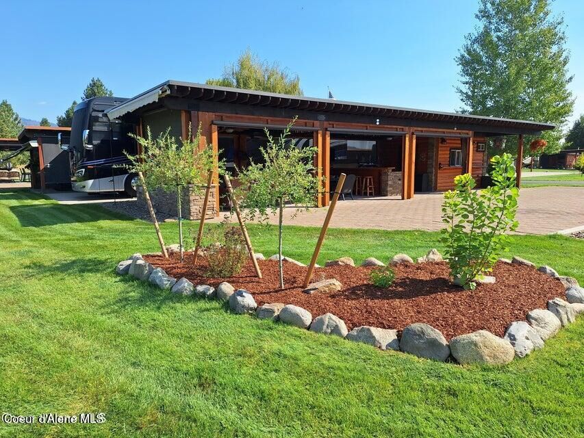 Property Photo:  32 Eagle Way  ID 83804 
