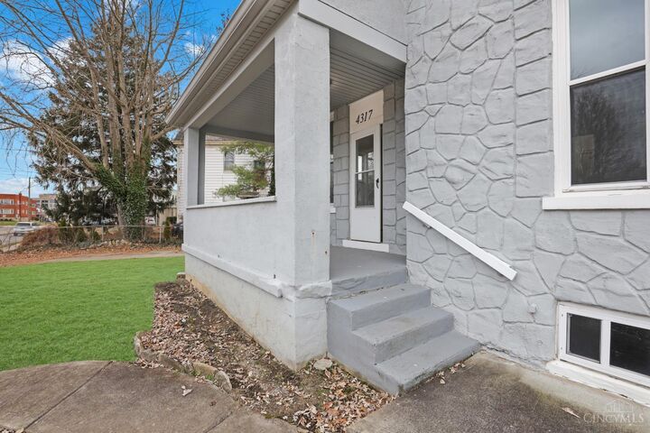 Property Photo: 4317 Smith Road OH 45212