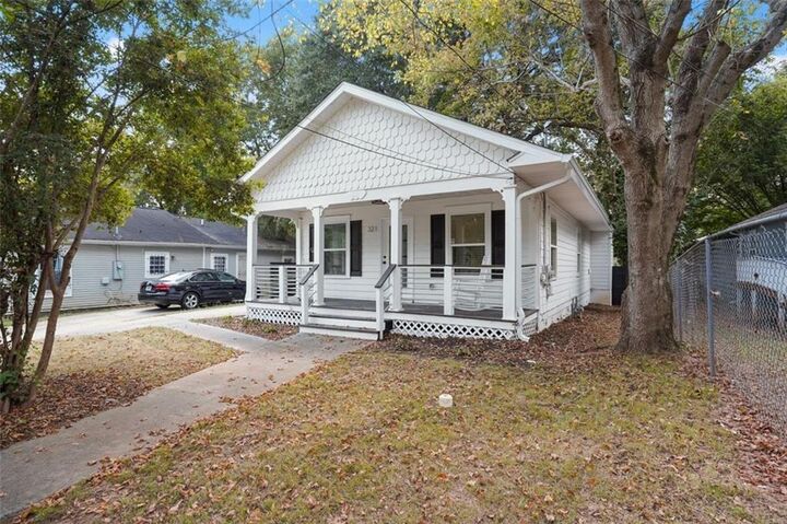 Property Photo:  321 Henry Aaron Avenue SW  GA 30310 