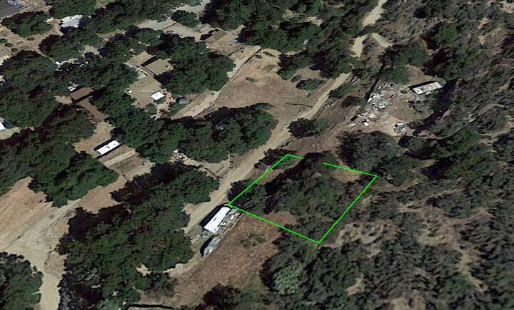 Property Photo:  Calle Rosalito &Amp Vic Calle El Monte  CA 91350 