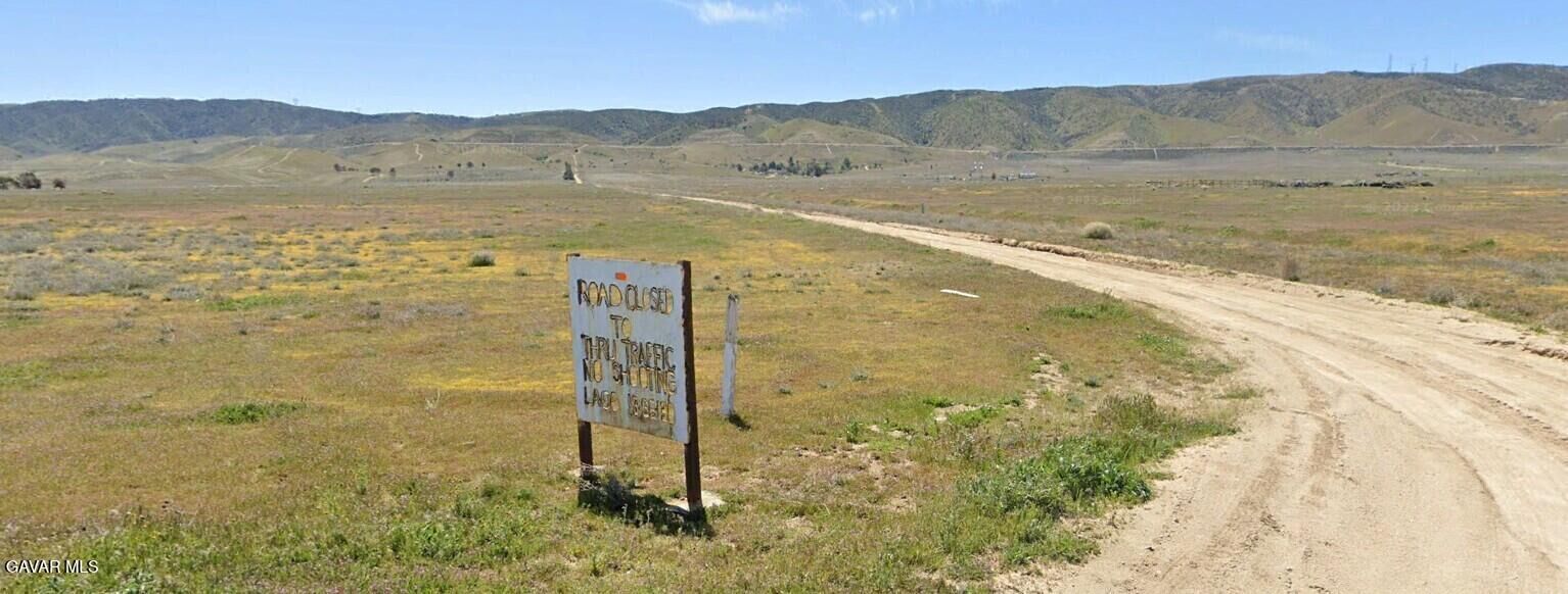 Property Photo:  Vic Ave K2 And 118th St West  CA 93536 