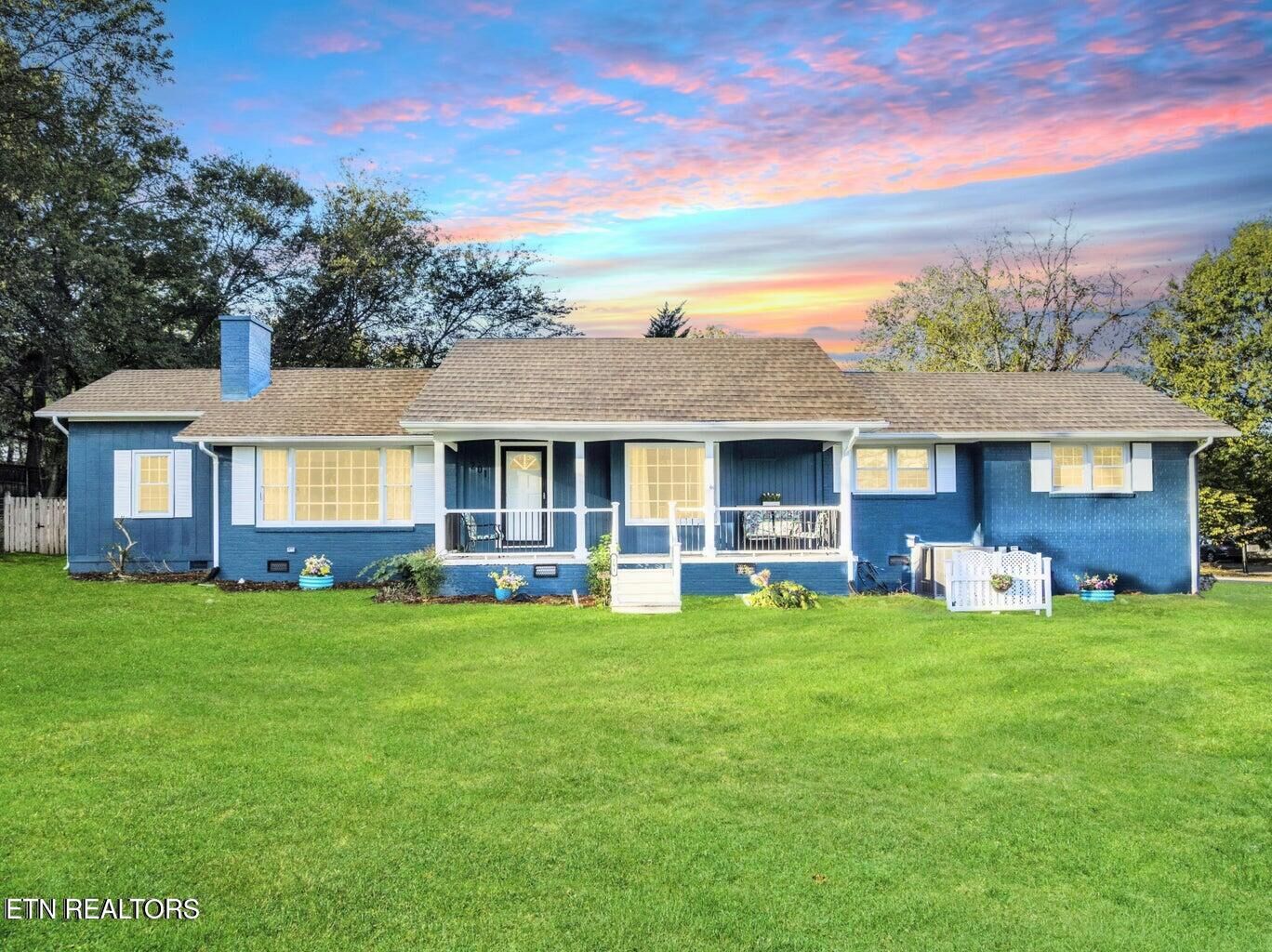 Property Photo:  201 Farlow Drive  TN 37934 