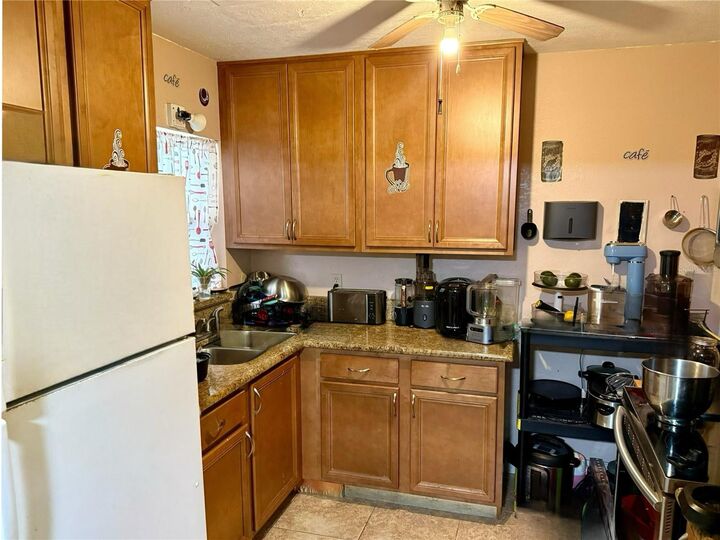 Property Photo: 6233 Balboa Drive FL 32808