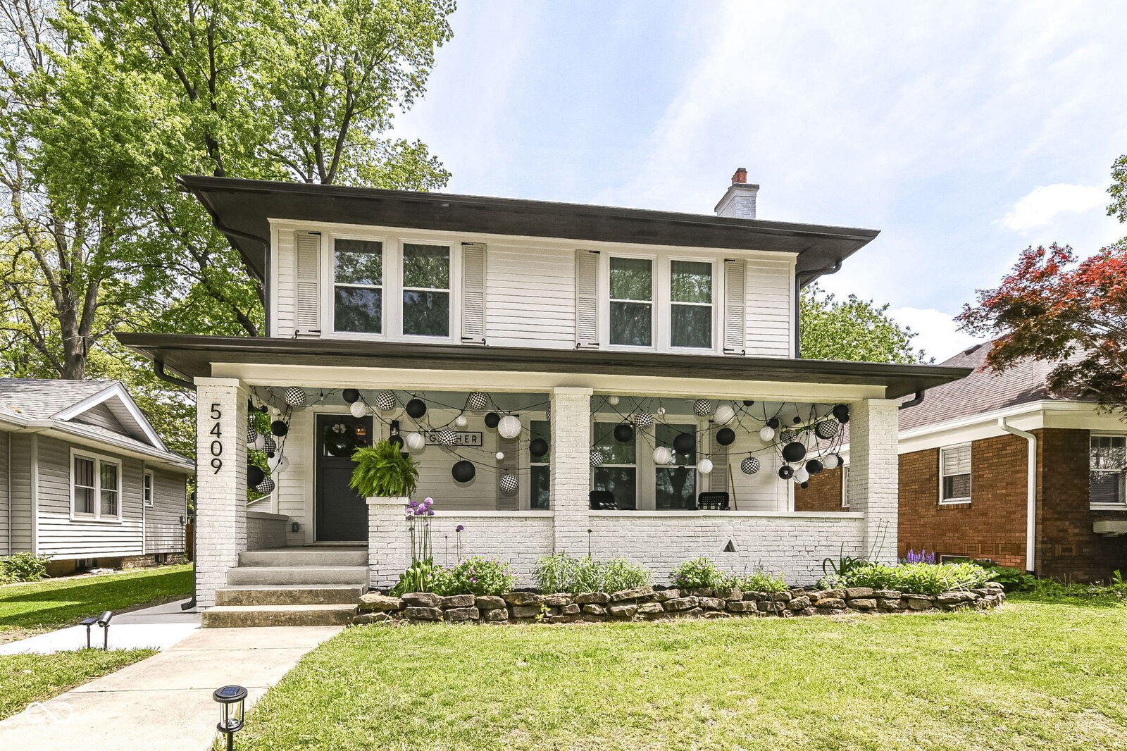 Property Photo: 5409 Carrollton Avenue IN 46220