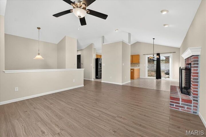 Property Photo:  6115 Kensington Court  MO 63052 