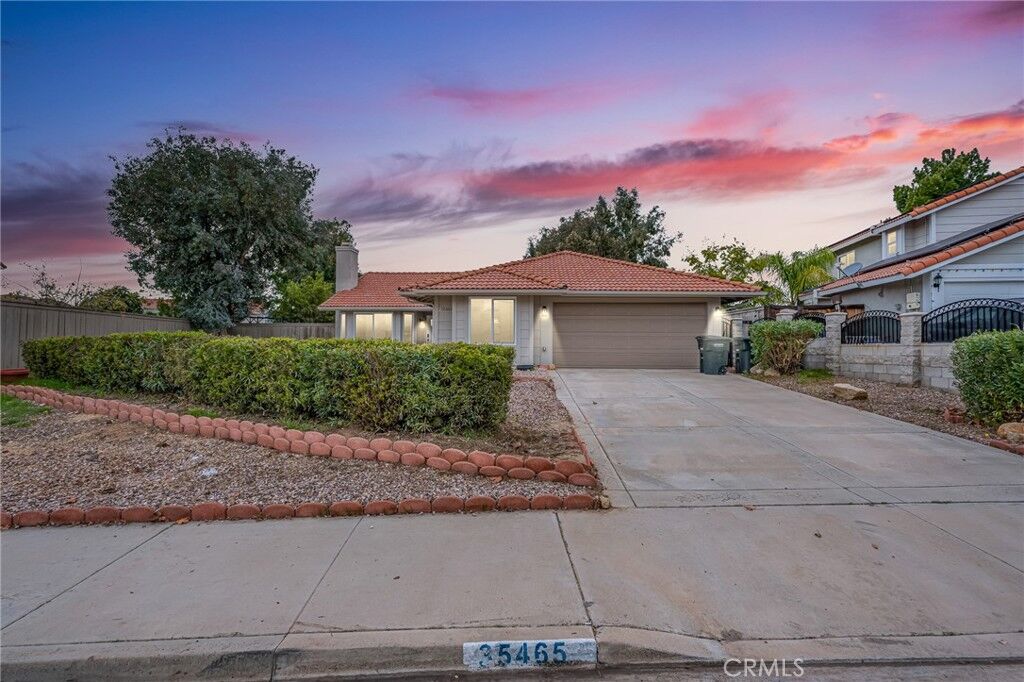 Property Photo:  35465 Woshka  CA 92595 