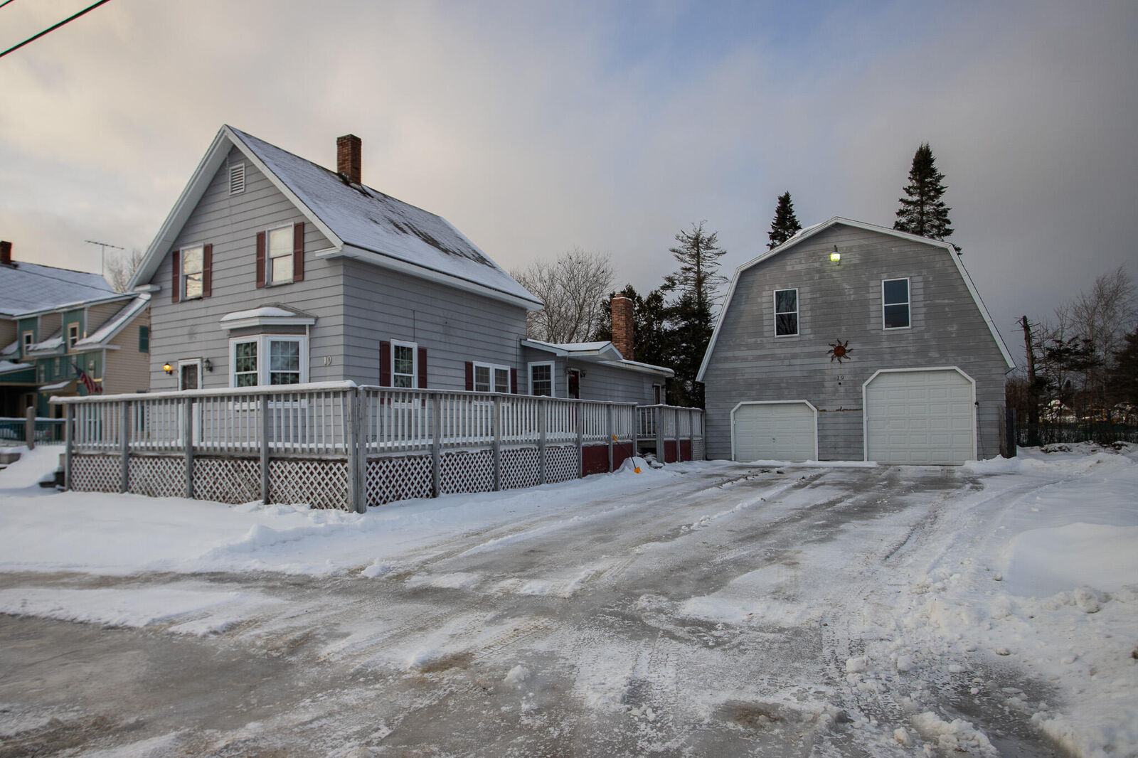 Property Photo:  19 Van Horne Avenue  ME 04414 